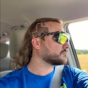 Meet your Posher, Leldon